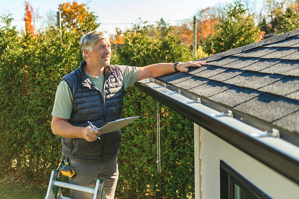 Professional Metal Roofing technician working in Sturgis, MS